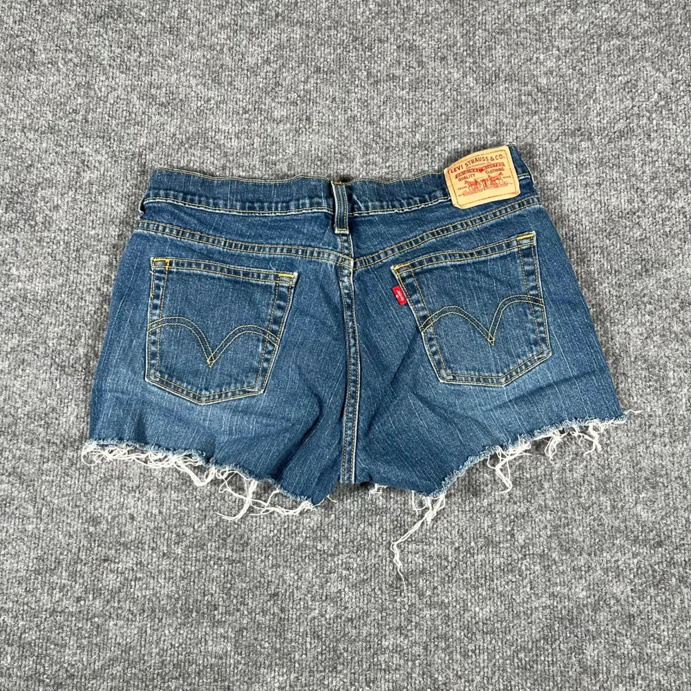 Levis Shorts Womens 10M Blue Denim Cut Off Frayed Hem Stretch 515 Boot Cut